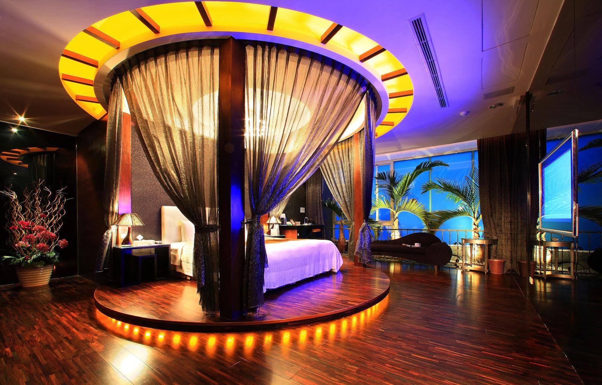 Changhua Laurel Boutique Motel Bagian luar foto